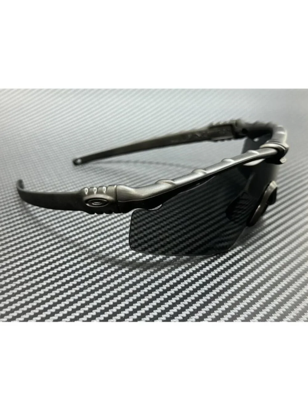 New Oakley Men Matte Black Sunglasses 68-22-135